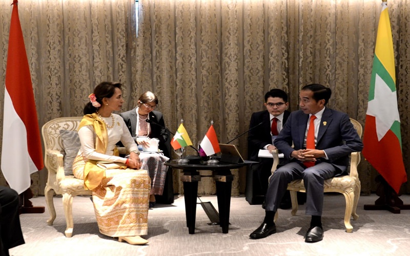 Aung San Suu Kyi dan Presiden Myanmar Win Myint Ditahan Militer