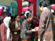 Blusukan ke Pasar Beringharjo, Sri Sultan HBX Dengar Curhatan Pedagang