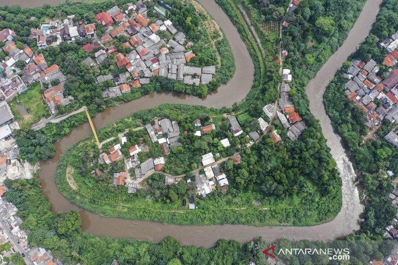 Normalisasi Sungai Ciliwung Segmen Cililitan Sepanjang 256 M Mulai Digarap