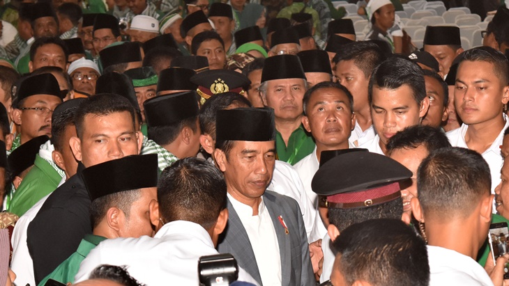 Presiden Joko Widodo menghadiri acara peringatan Hari Lahir (Harlah) ke-45 Partai Persatuan Pembangunan (PPP). (ANTARA FOTO/Aditya Pradana Putra)
