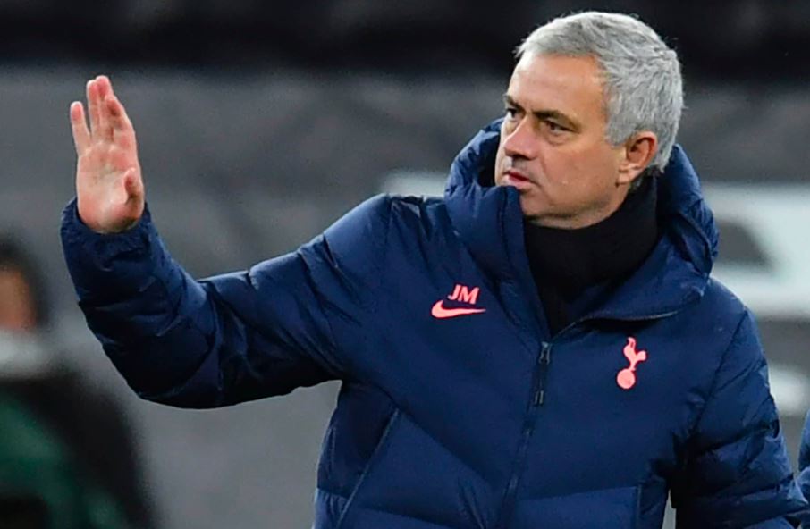 Jose Mourinho Dipecat Tottenham Hotspur