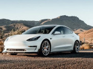 Tesla Tarik 595 Ribu Mobil di AS, Ada Apa? 