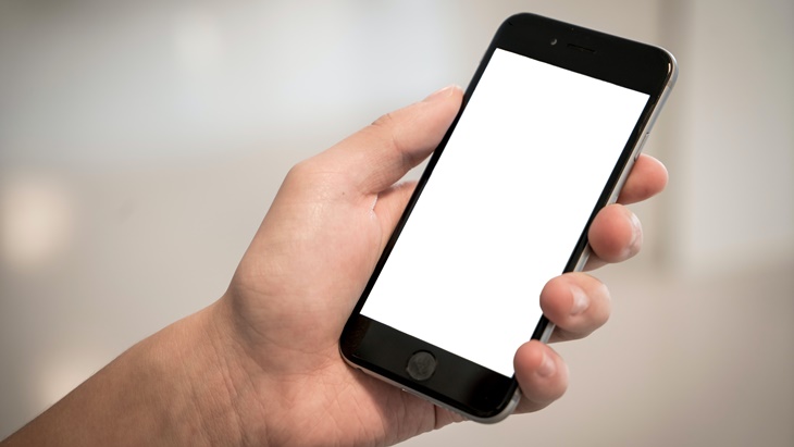 Ponsel dengan Fitur Recharge Tercepat