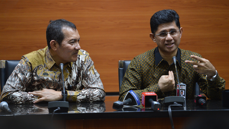Pimpinan KPK Saut Situmorang dan Laode Syarif