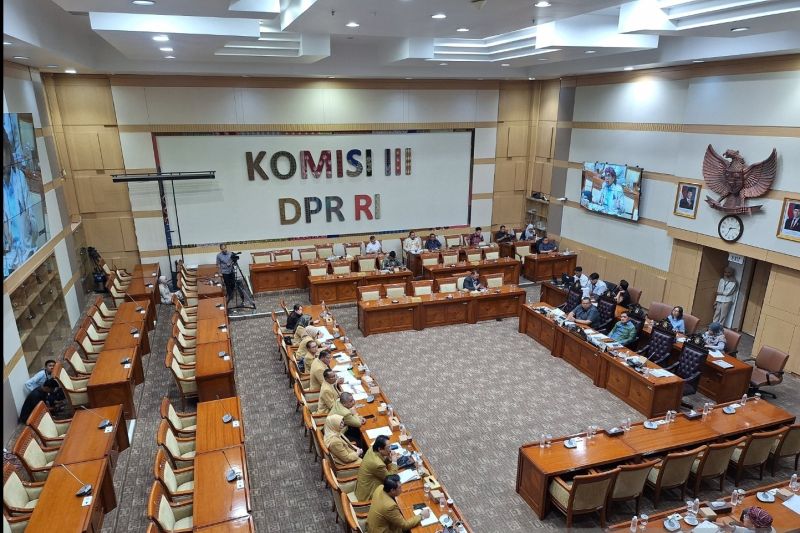 RUU KUHAP akan Mulai Dibahas di Tingkat Panja, 1.676 DIM Difokuskan Berdasar Klaster