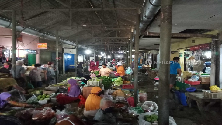 Ganjar Minta Pasar Tradisional Tutup 2 Hari, APPSI Jateng: Pedagang Mau Makan Apa?