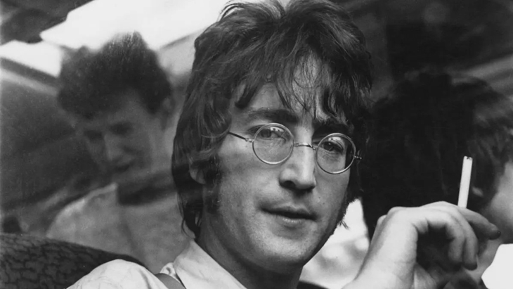 Lahirnya Penyanyi Inggris Ikonik John Lennon