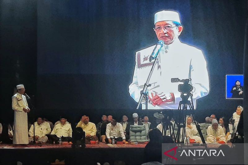 Menag Pernah Cari Makam Guru Wali Songo Bareng Gus Dur, Mobilnya Sempat Tertimpa Batu Sebesar Kepala