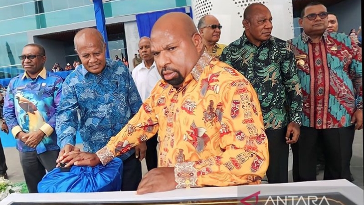Lukas Enembe Hendak Tinggalkan Indonesia Sebelum Ditangkap