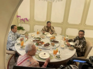 Presiden Jokowi Bersama Prabowo Makan Malam Bersama di Kawasan Menteng