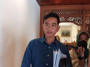  Acungan 2 Jari dari Mobil Kepresidenan Disebut Gibran Hal Bisa
