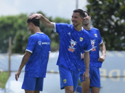 4 Rekrutan Anyar Termasuk Thom Haye dan Eliano Reijnders Berpeluang Tampil saat Persib Vs Persebaya, Bojan Hodak Enggan Berekspektasi Tinggi