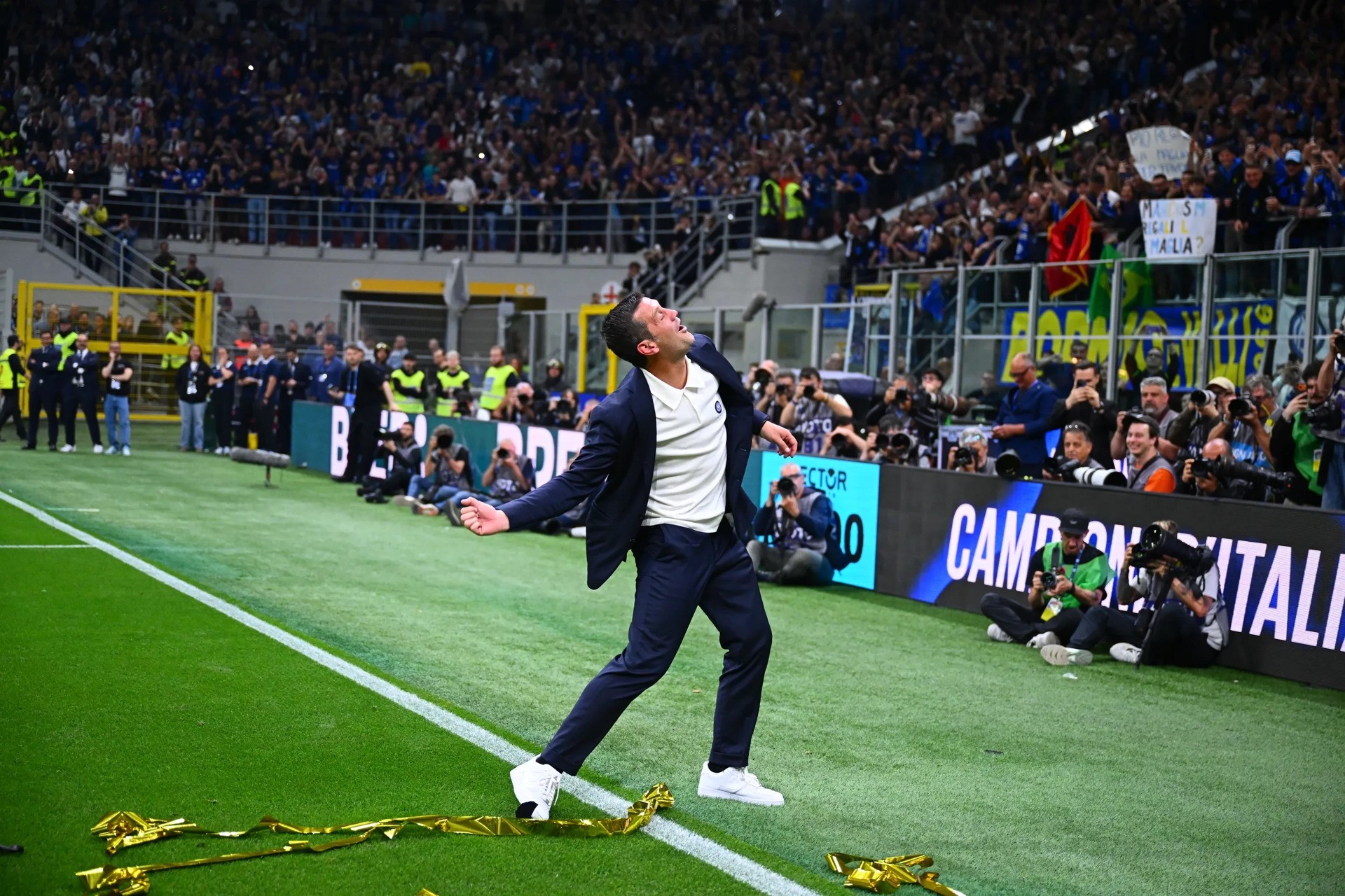 Cristian Chivu Akhiri Dominasi Pelatih Italia usai Bawa Inter Milan Juara Serie A 2025/26