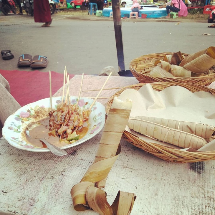 Sate bulayak. (Foto: Instagram/achile9_)