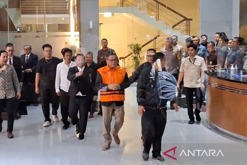 Sekjen PDIP Hasto Ditahan, KPK Bantah Bagian dari Politisasi Hukum