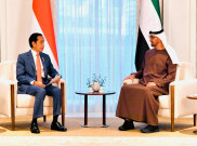 Kala Presiden Melintasi Jalan dan Masjid Joko Widodo di Abu Dhabi