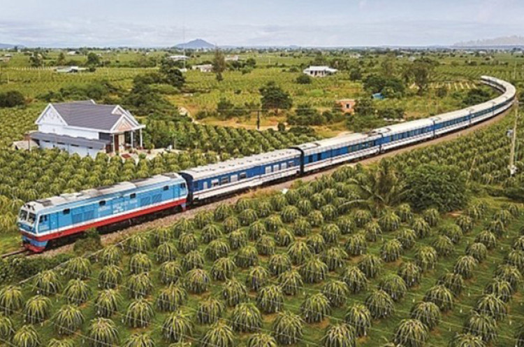 Yuk, Menjajal Kereta di Jalur Spektakuler Asia Tenggara