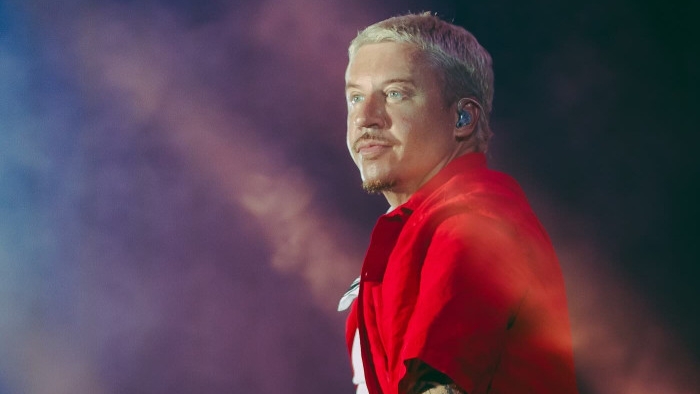 Dicoret dari Tur Ed Sheeran, Macklemore Donasikan Rp 17,7 Miliar untuk Bantu Rakyat Palestina