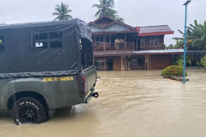 Setelah Diterjang Banjir, 97 Persen Gardu Listrik di Jayapura Telah Pulih
