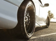 Sebelum Kangen Mengaspal, Apa Boleh Ganti Ban Merek Berbeda?