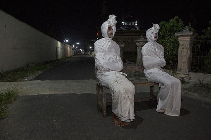 5 Ciri Khas Fesyen Hantu di Indonesia