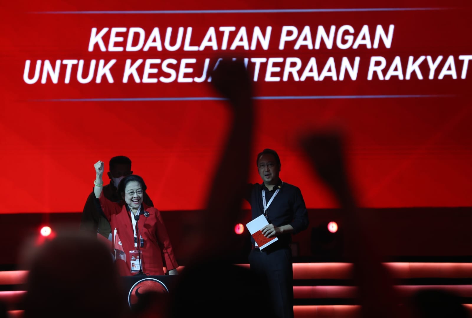 Di Hadapan Jokowi, Megawati Ingatkan Cerita soal Marhaen