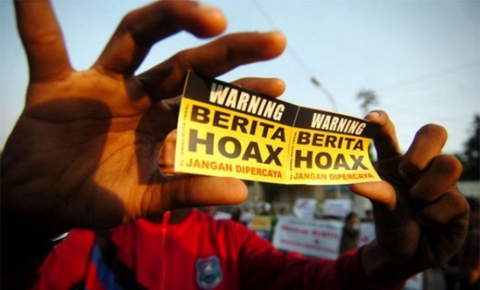 Iseng Edit Foto Jokowi Berbaju 02, Sopir Angkot Dicokok Polisi
