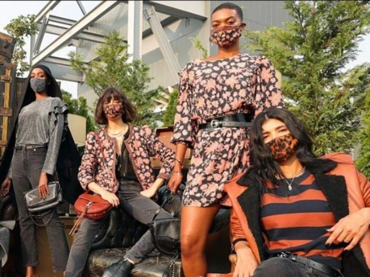 New York Fashion Week 2022 Digelar Luring dengan Protokol Kesehatan Ketat