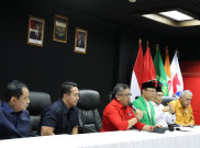 Hasto Ciptakan Pantun untuk Sandiaga Uno: Bawacapres Ganjar Menarik Sekali