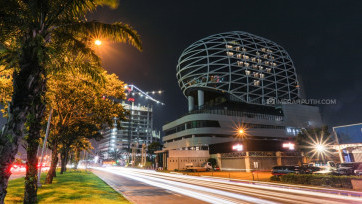 Aksi Love Light Heart Untuk Pejuang Medis COVID-19