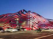 Bosan #DiRumahAja? Yuk Ikut Tur Virtual Petersen Automotive Museum