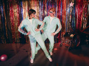 Taylor Swift Rilis Video Musik 'Opalite', Gandeng Cillian Murphy hingga Jodie Turner-Smith