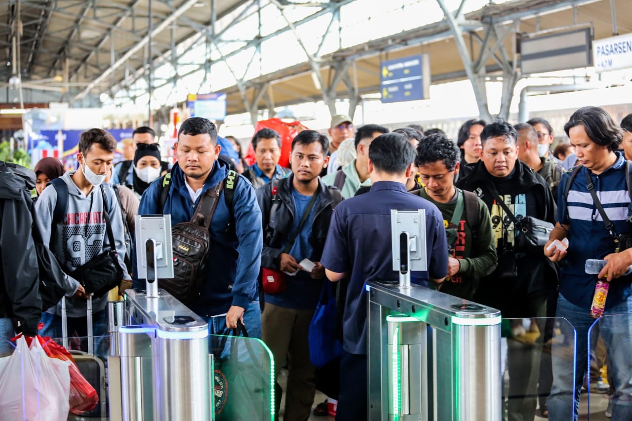 Ada Diskon Tiket Kereta Api saat HUT ke-80 RI, Begini Syarat dan Cara Dapatnya