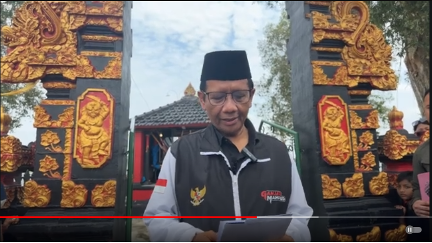 Jokowi Lakukan Pertemuan dengan Surya Paloh, Mahfud: Semua Bisa Terjadi di Politik