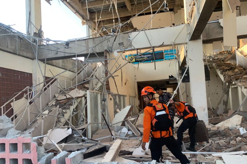 Wilayah Labuan Bajo dan Maumere Terimbas Pemadaman Listrik Dampak Gempa NTT