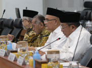 Komisi VIII DPR Bahas Tim Pengawas Haji Tahun 2025