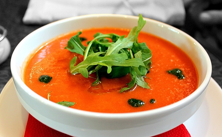 Gazpacho merupakan sajian sup khas Spanyol. (Foto: Pixabay/tortic84)