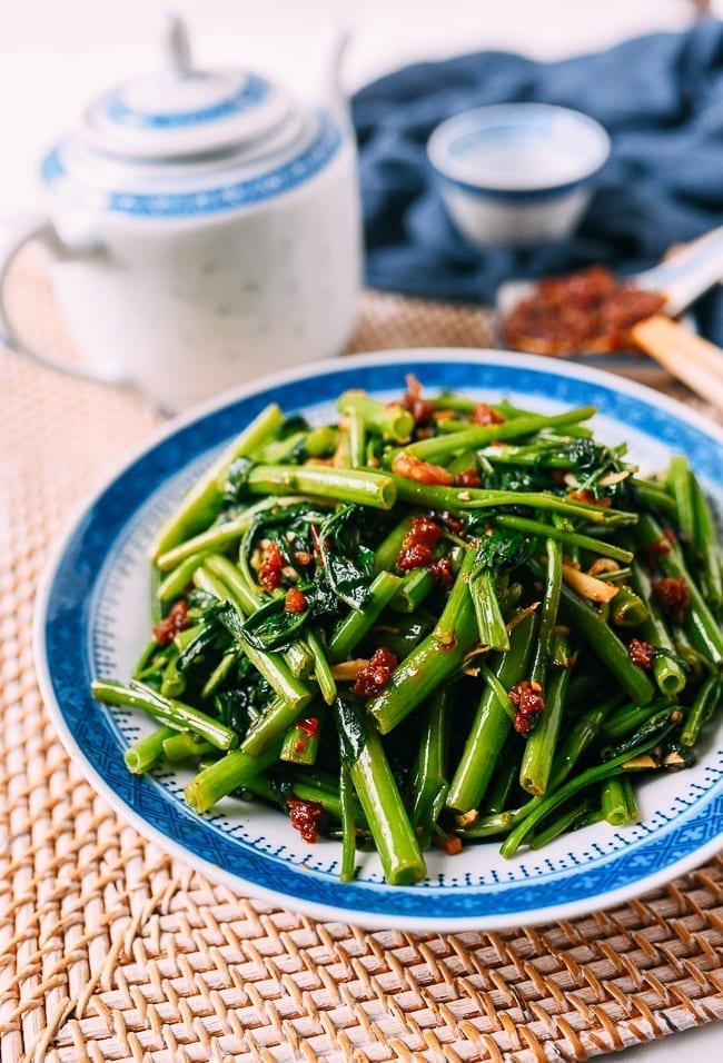 Kangkung balacan. (Foto Woks of Life)