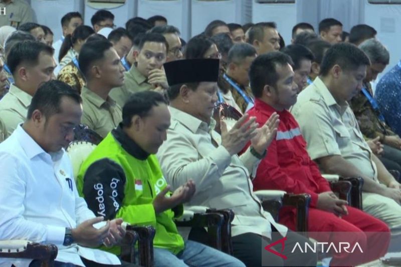 Presiden Prabowo Saksikan Akad Massal 25.000 Unit Rumah Bagi MBR
