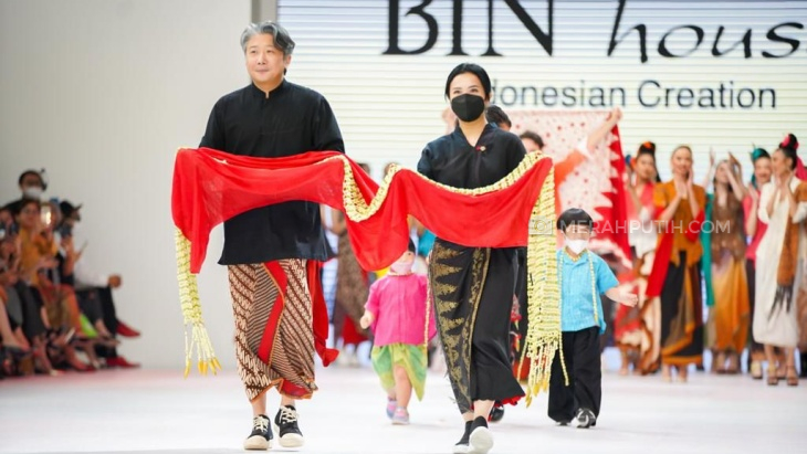 BinHouse Berinovasi dengan 'Lambaian Kain' di JFW 2023