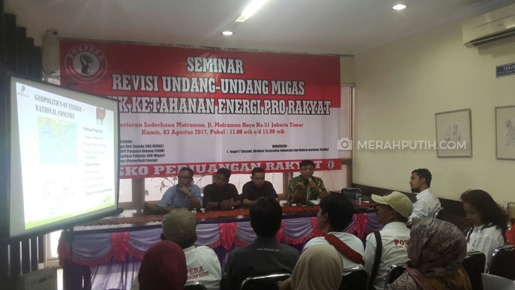 Pengamat Desak Pemerintah Tuntaskan Revisi UU Migas