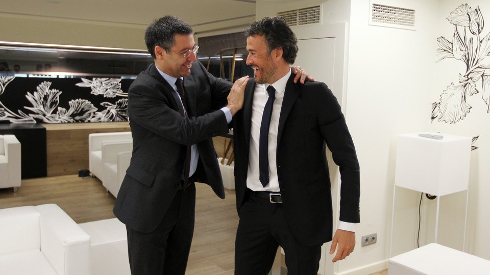 Luis Enrique Resmi Mundur dari Barcelona 