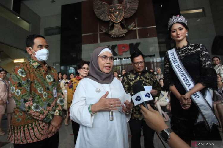 Dalih Jokowi Teken Keppres Terima Pengunduran Diri Lili Pintauli dari KPK