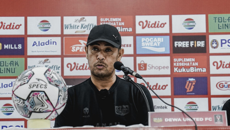 Pelatih Dewa United FC, Nil Maizar. (Dewa United FC)