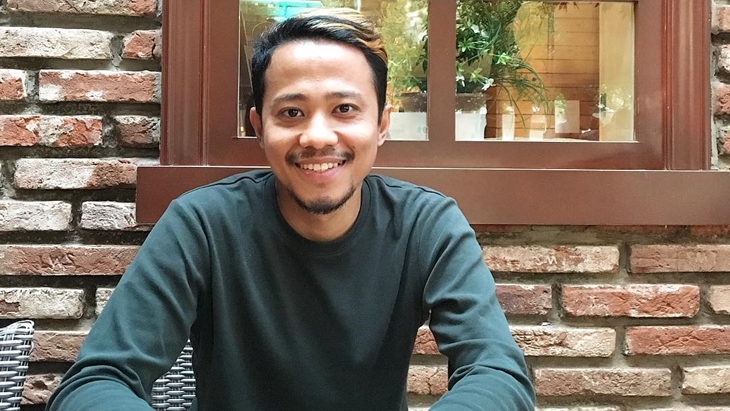 Curhat Sebagai Konsumen, Komedian Acho Jadi Tersangka