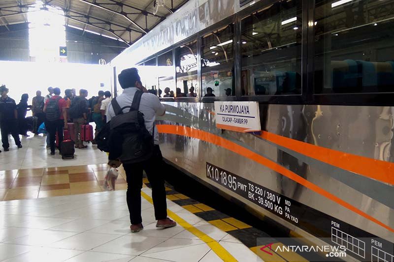 Di Tengah Pandemi Corona, KAI Angkut 62 Ribu Penumpang Per Hari