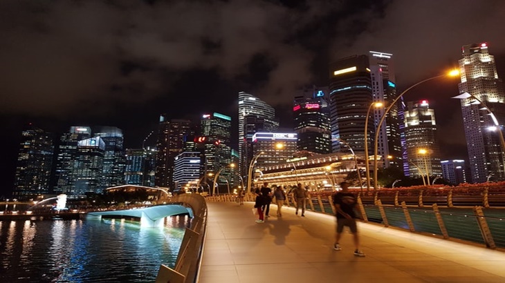 Singapura Pakai Drone untuk Terapkan Social Distancing