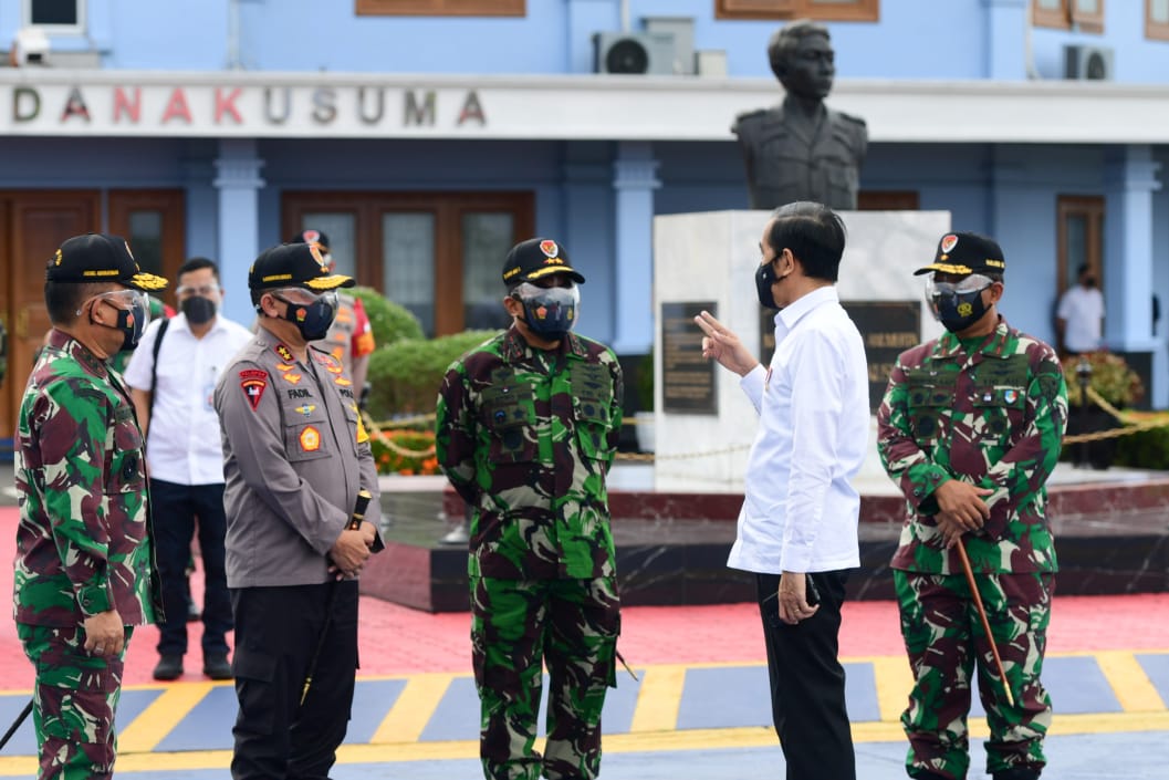 Jokowi Tak Punya Hak Konstitusional Minta MPR Gelar Sidang Istimewa