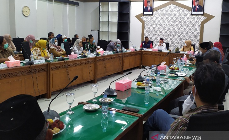 DPRA Revisi Hukum Jinayat Pelaku Kekerasan terhadap Perempuan dan Anak