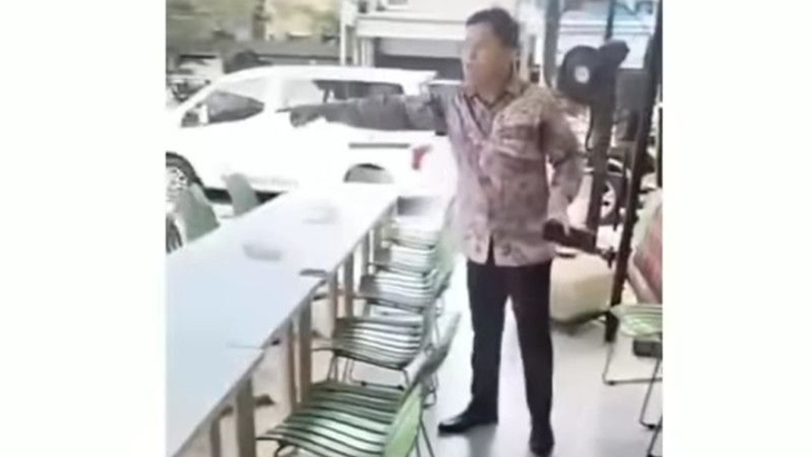 Serobot Bahu Jalan, Pemilik Ruko Niaga di Jakut Diminta Bongkar Bangunan Sendiri